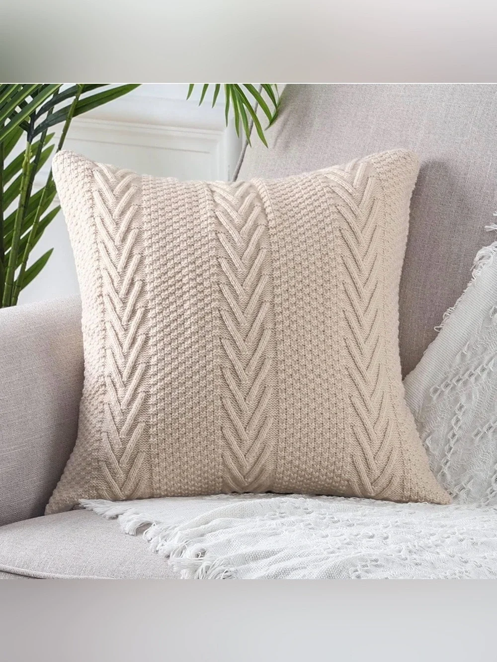 H13 NIB MANDIOO Cotton Knitted Decorative Throw Pillow COVER, 20”x20”, Beige